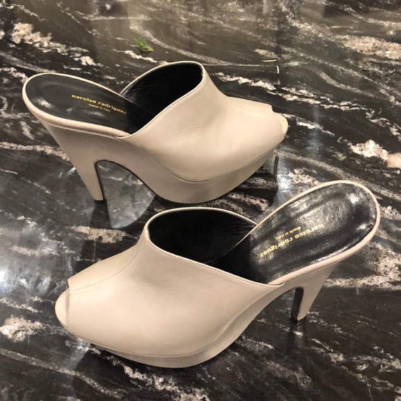 Shoes - Picture 3 of 5